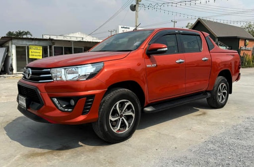 2017 TOYOTA Hilux