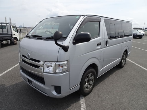 2016 TOYOTA Regiusace Van