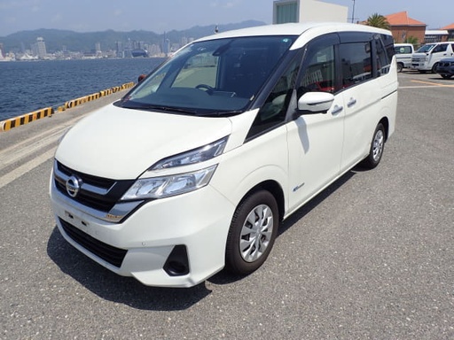 2017 NISSAN Serena