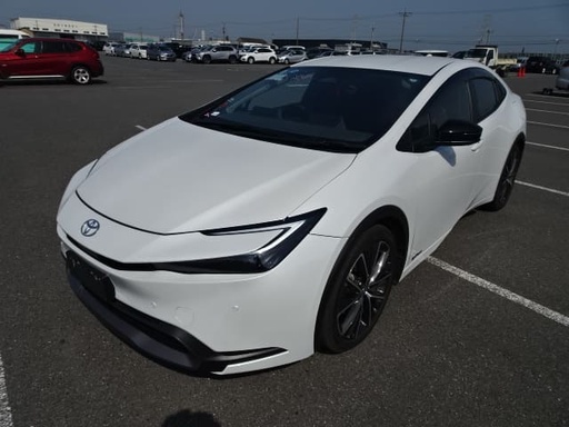2024 TOYOTA Prius