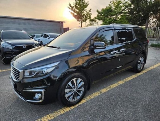2018 KIA Carnival