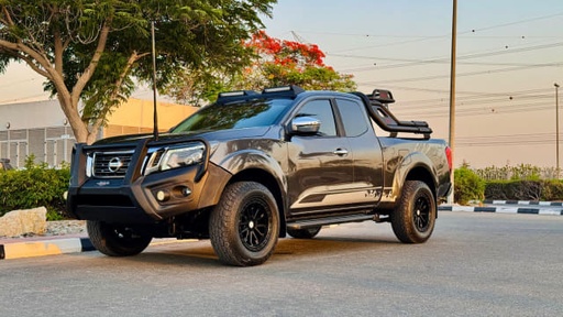 2019 NISSAN Navara