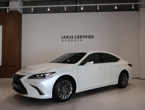 2023 LEXUS ES
