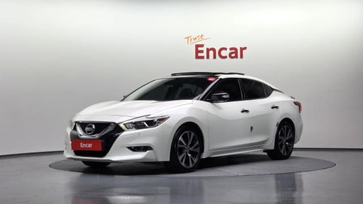 2017 NISSAN Maxima