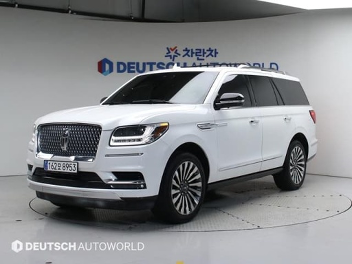 2021 Lincoln Navigator