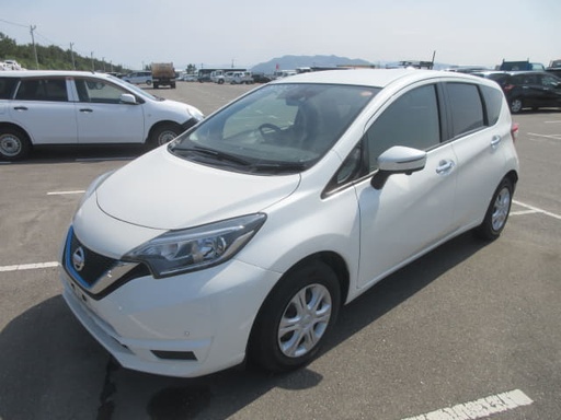 2017 NISSAN Note