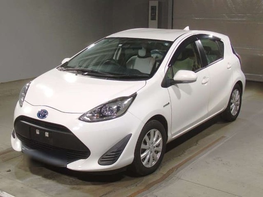 2020 TOYOTA Aqua
