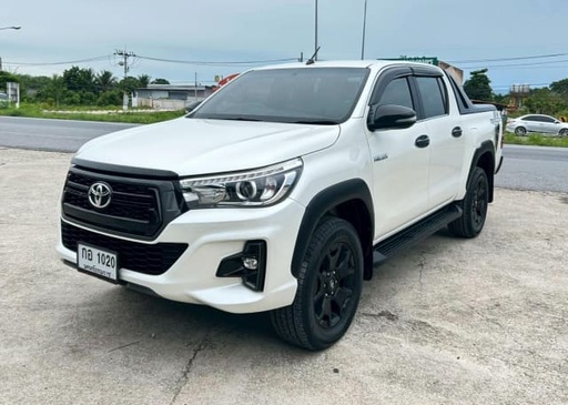 2020 TOYOTA Hilux