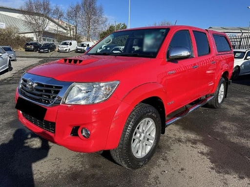 2016 TOYOTA Hilux
