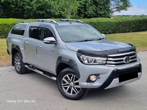 2016 TOYOTA Hilux