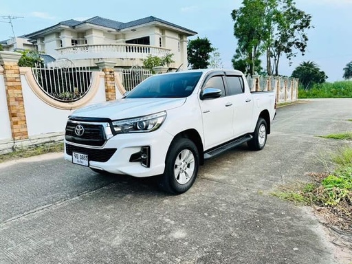 2018 TOYOTA Hilux