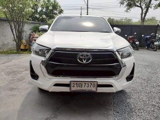 2021 TOYOTA Hilux