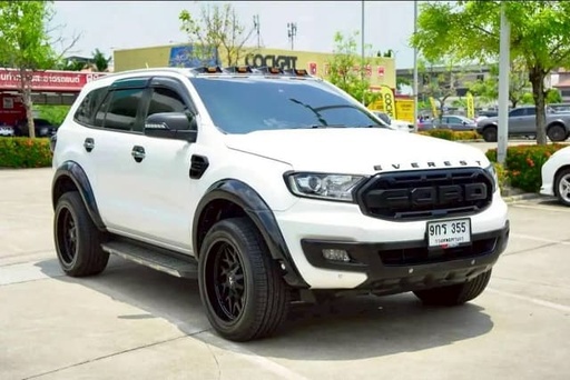2018 TOYOTA Fortuner