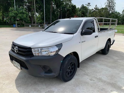 2019 TOYOTA Hilux