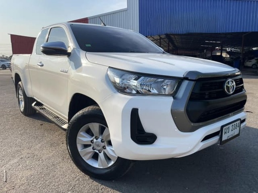 2021 TOYOTA Hilux