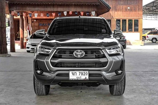 2020 TOYOTA Hilux