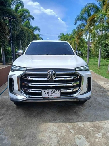 2021 TOYOTA Hilux