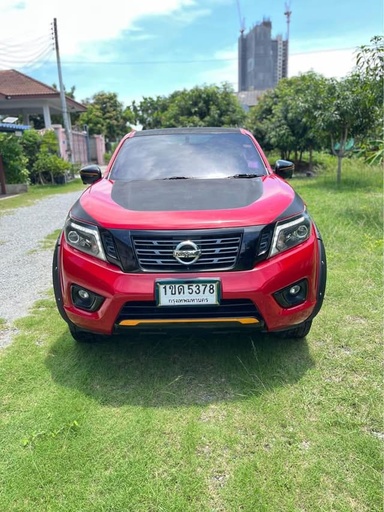 2019 NISSAN Navara