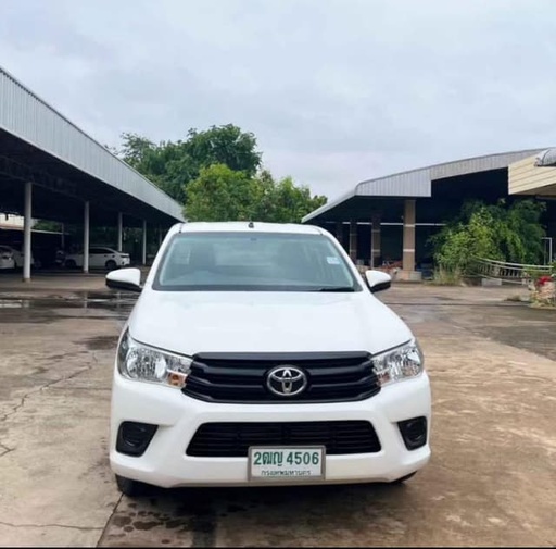2018 TOYOTA Hilux