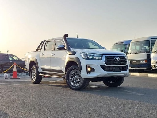 2016 TOYOTA Hilux, 