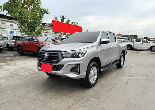 2020 TOYOTA Hilux