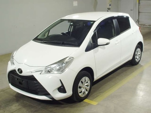 2018 TOYOTA Vitz