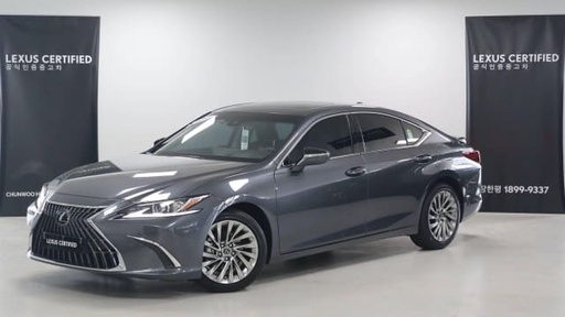 2025 LEXUS ES
