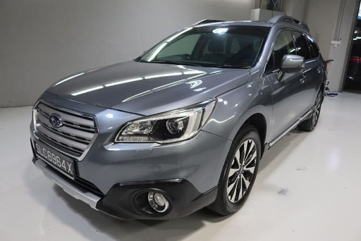 2016 SUBARU Outback