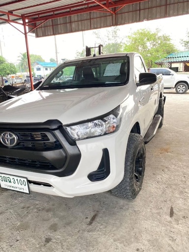 2022 TOYOTA Hilux