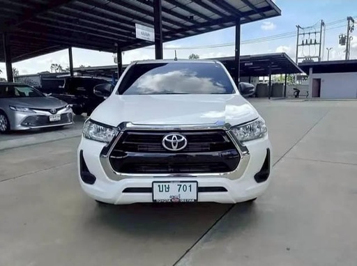 2021 TOYOTA Hilux, 
