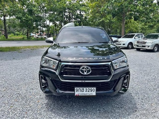 2020 TOYOTA Hilux