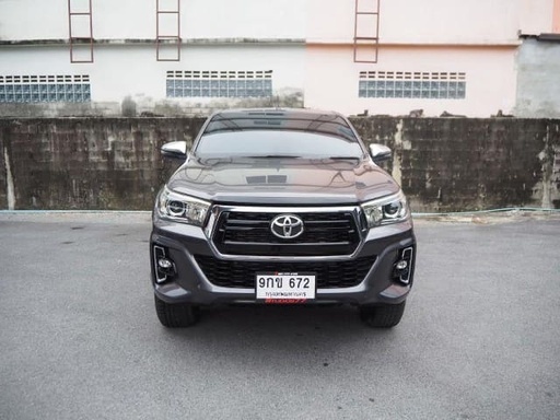 2020 TOYOTA Hilux
