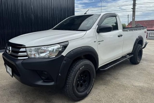 2019 TOYOTA Hilux