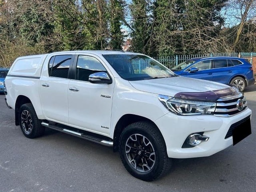 2017 TOYOTA Hilux