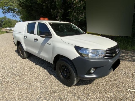 2016 TOYOTA Hilux