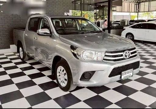 2017 TOYOTA Hilux