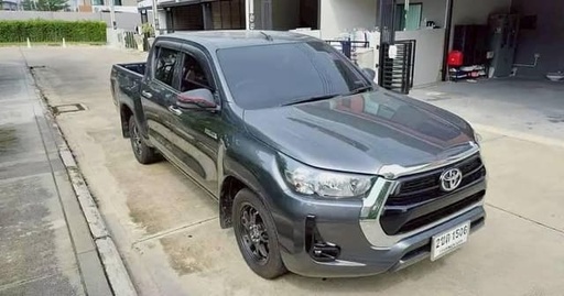 2021 TOYOTA Hilux