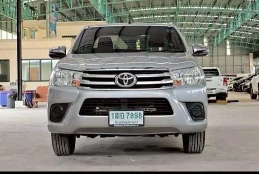 2017 TOYOTA Hilux