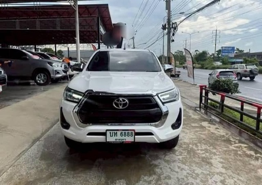 2022 TOYOTA Hilux