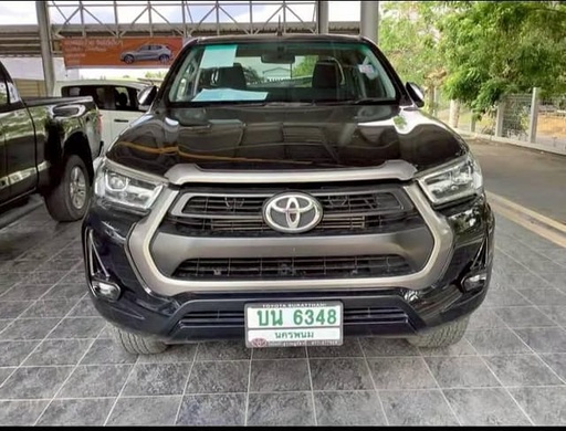 2020 TOYOTA Hilux