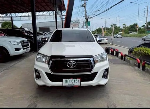 2020 TOYOTA Hilux, 