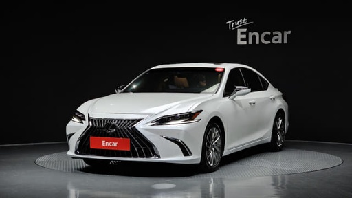 2023 LEXUS ES