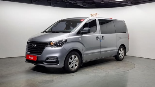 2018 HYUNDAI Grand Starex