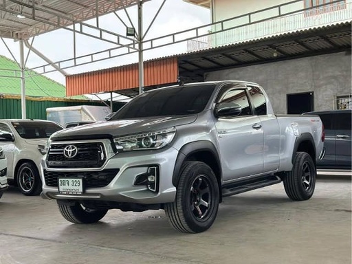 2018 TOYOTA Hilux