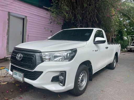 2019 TOYOTA Hilux