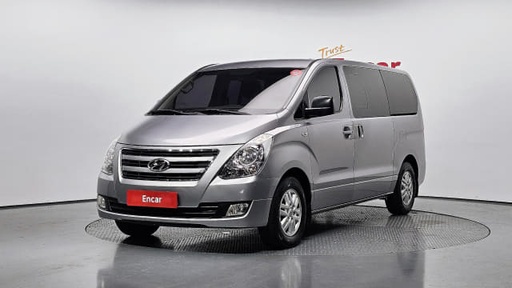 2017 HYUNDAI Grand Starex