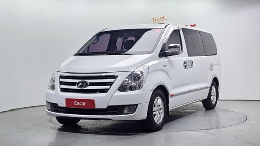 2017 HYUNDAI Grand Starex