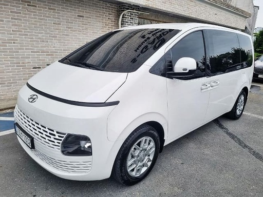 2024 HYUNDAI Staria