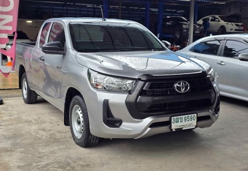 2020 TOYOTA Hilux