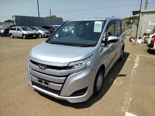 2019 TOYOTA Noah
